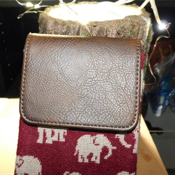 Thirty-one Crossbody Elephant Sunglasses, Phone, Wallet Safari Weave NWT - Picture 2 of 9